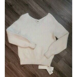 Snidel Womens White Sweater Medium Angora Blend Super Soft Round V-Neck
